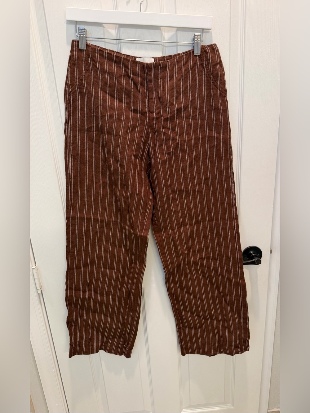 Reformation Vida Brown Pinstripe Linen Low
Rise Wide Straight Leg Pants Size 4